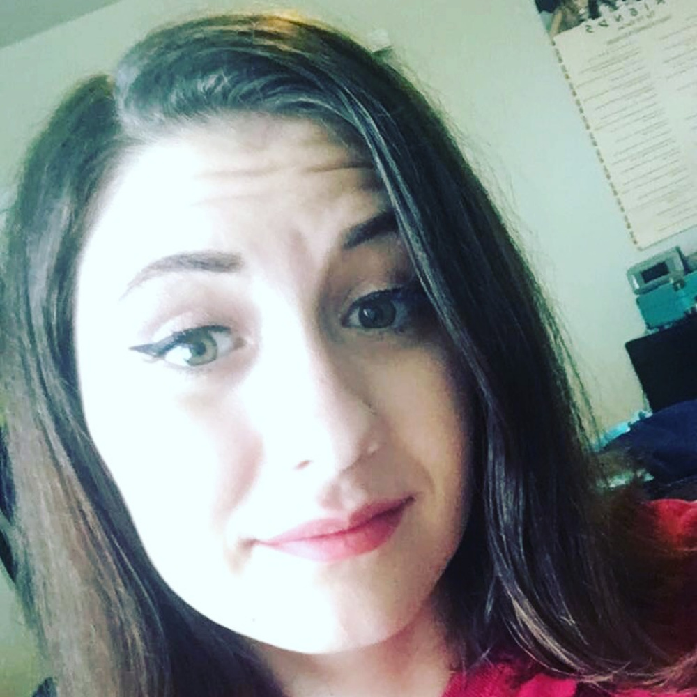 Meet your Posher, Hannah